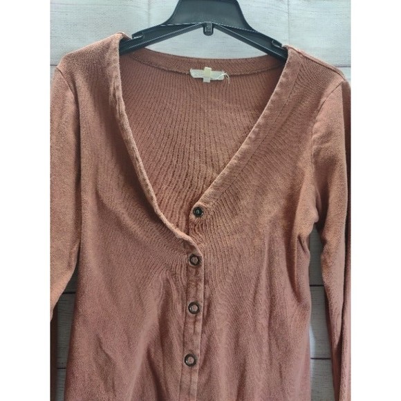 Gilded Intent Burnt Orange V-Neck Button Front Cardigan, 100% Cotton, Size Large - Picture 5 of 6